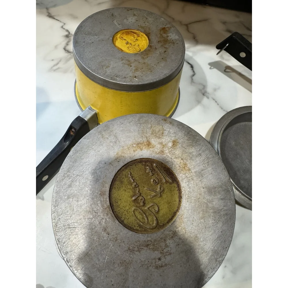 Vintage Aluminum Cookware Yellow Aluminum 5-Piece Set USA RARE Graham Kerr Sears